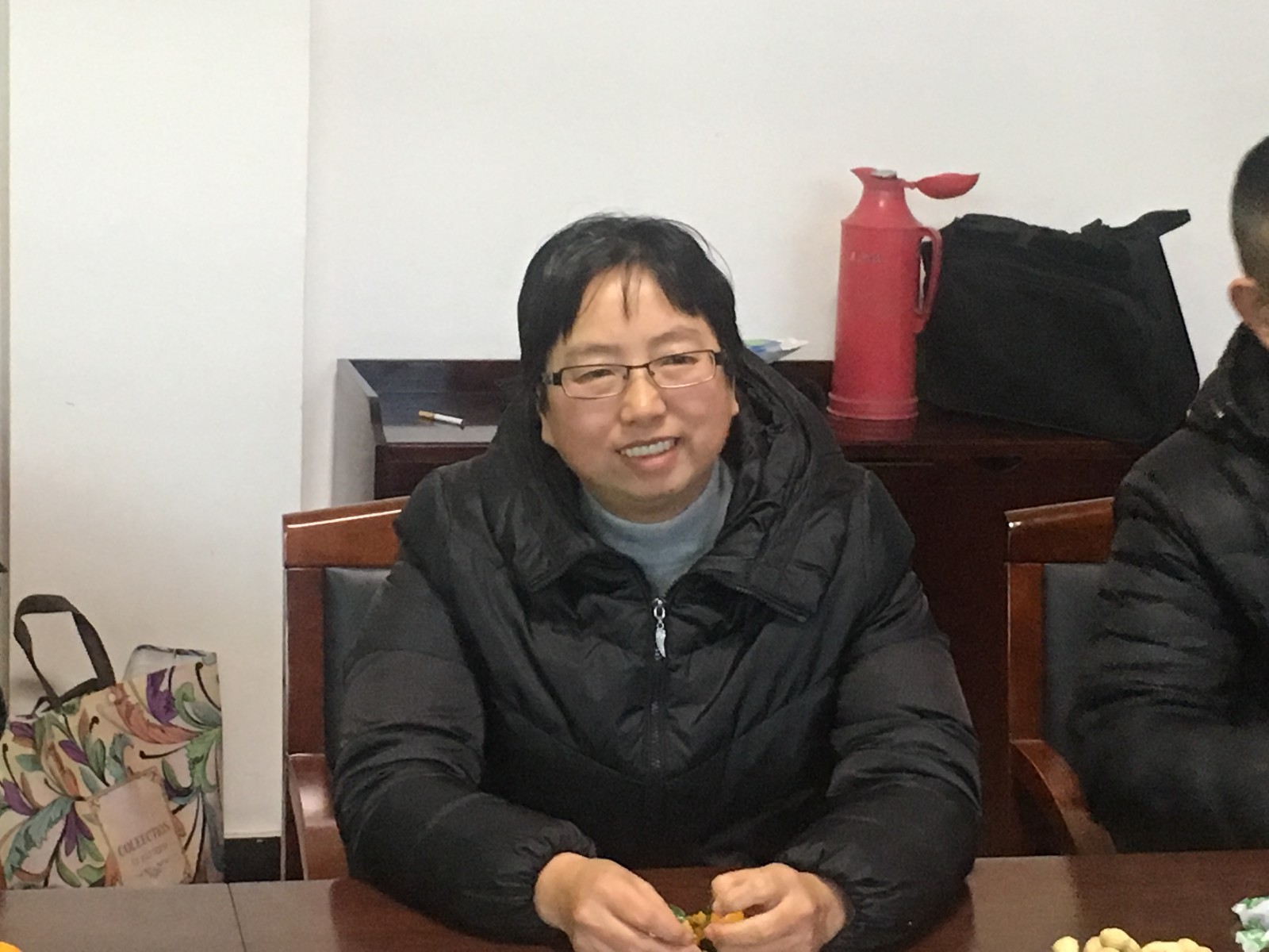 机械工程学院举行方雪妹同志退休欢送会