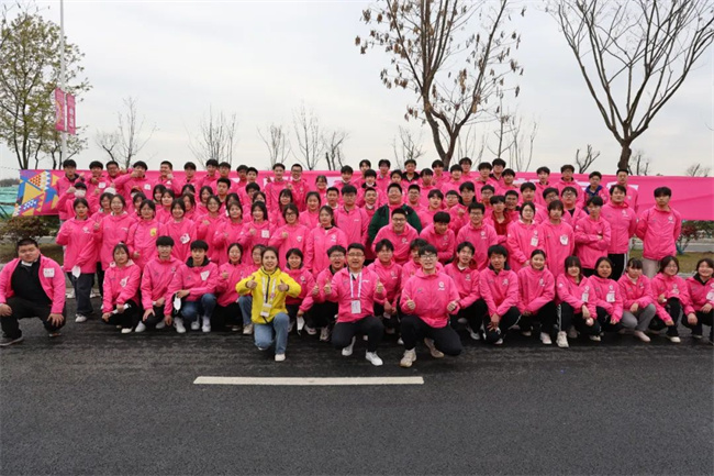 最强锡马，我来守护丨学校志愿者圆满完成2023无锡马拉松志愿服务！